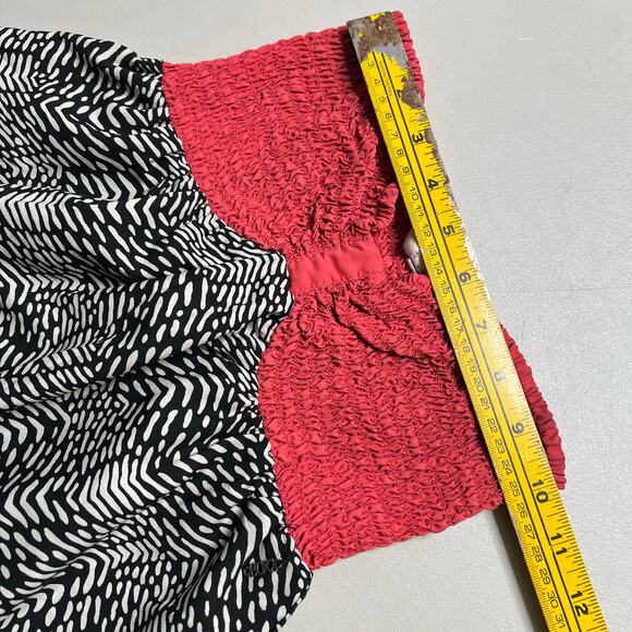 Roxy Women’s Strapless Smocked Mini Dress Black White Pink Size Small Boho Surf - Picture 7 of 8